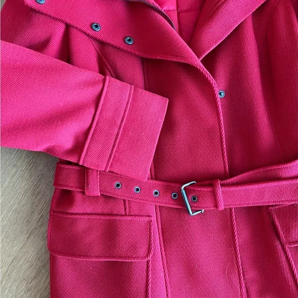 Look Ravishing in Red! - Picture 8 of 8